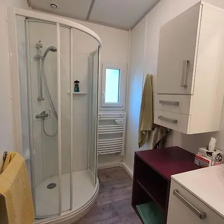 Kamp alanı Climatise - 6 Pers. - Api-1-52-2262 *